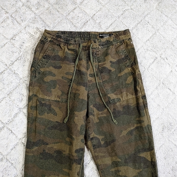 Blank NYC Joggers Women's Small Green Camo Print At Attention Linen Blend Taper - Picture 5 of 9